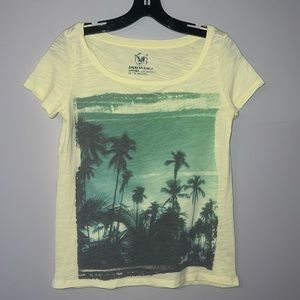 Beachy! American Eagle 2012 Cali Beach Graphic Tee